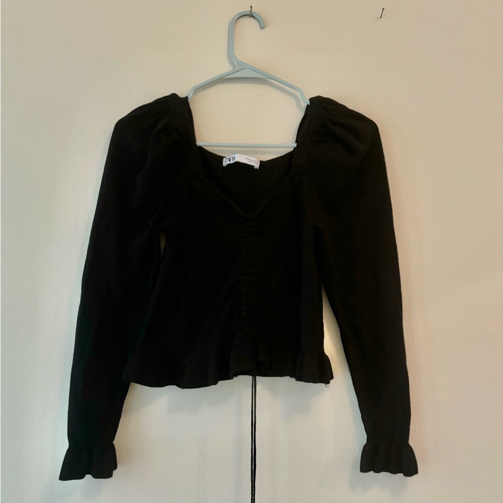 3 for $15 SALE
Zara Black Ruched Puff Sleeve Blouse